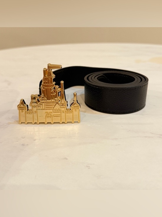 NEW Disney Theme Parks Fantasyland Castle Gold Belt Size L/XL main image 4